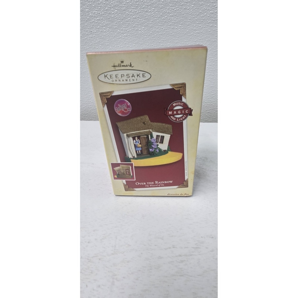 2005 Hallmark Keepsake Wizard of OZ Over the Rainbow Ornament with Light & Music